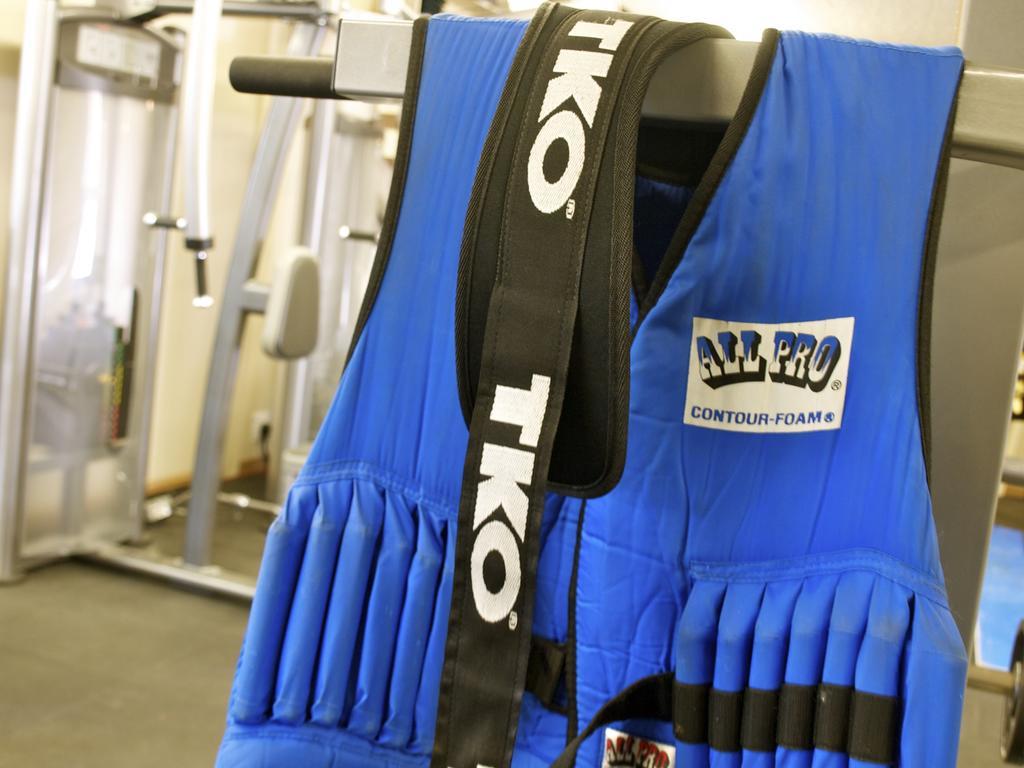 Ypc Fitness & Accomodations Invermere Rum bild