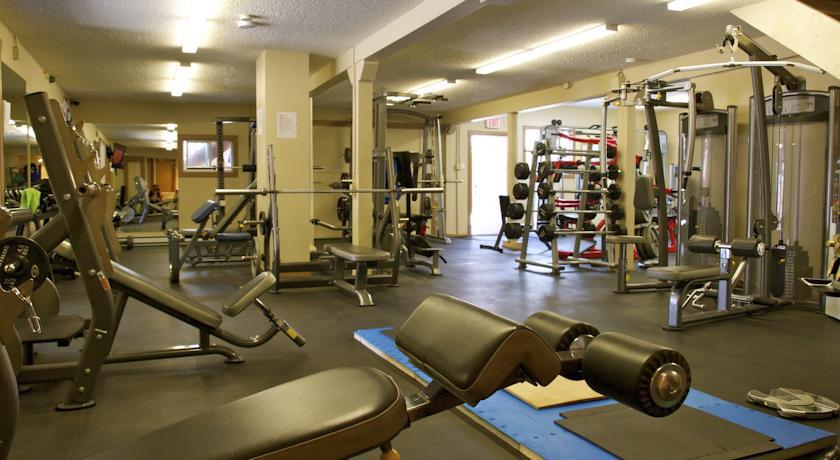 Ypc Fitness & Accomodations Invermere Rum bild